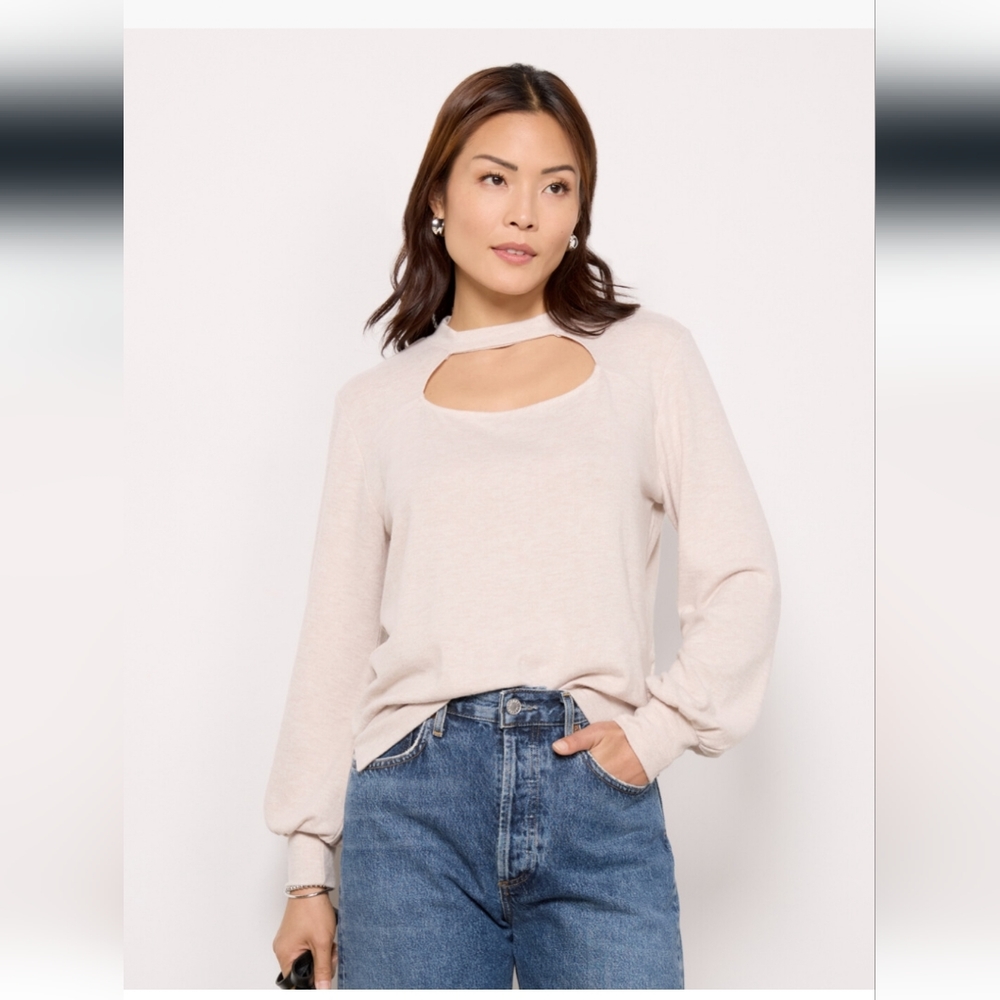 LNA pullover